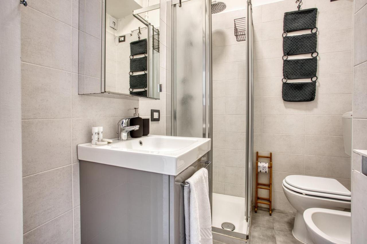 ミラノJoivy Chic 1 Bed Flatアパートメント エクステリア 写真